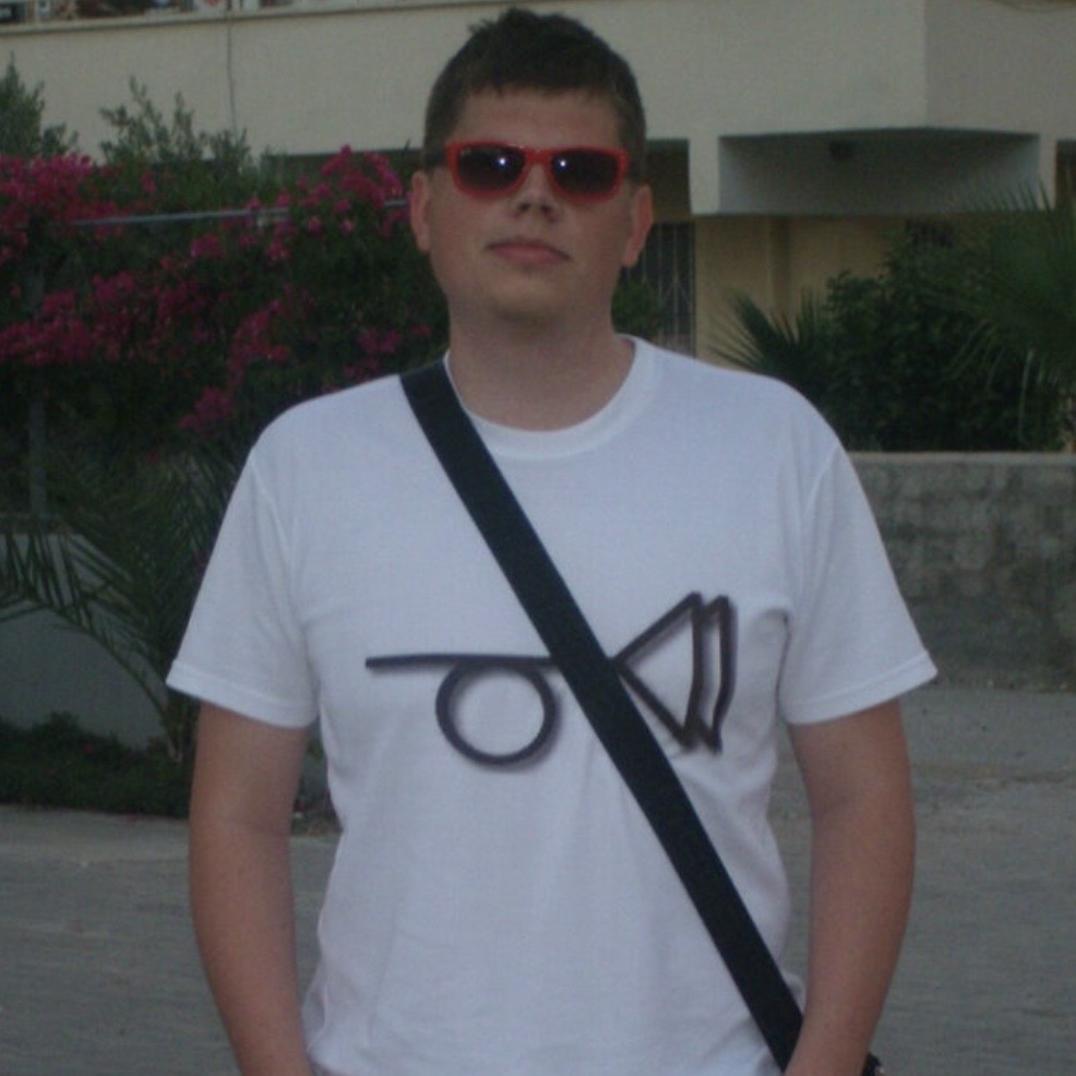 Прозрачный | SoundCharts